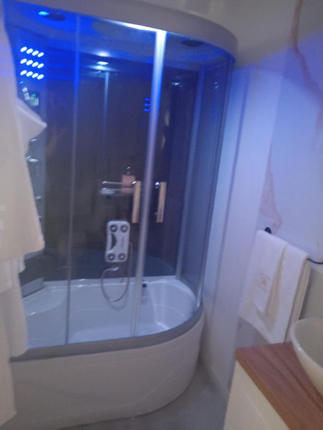 Hotel Baiardo Romagnano Sesia Экстерьер фото